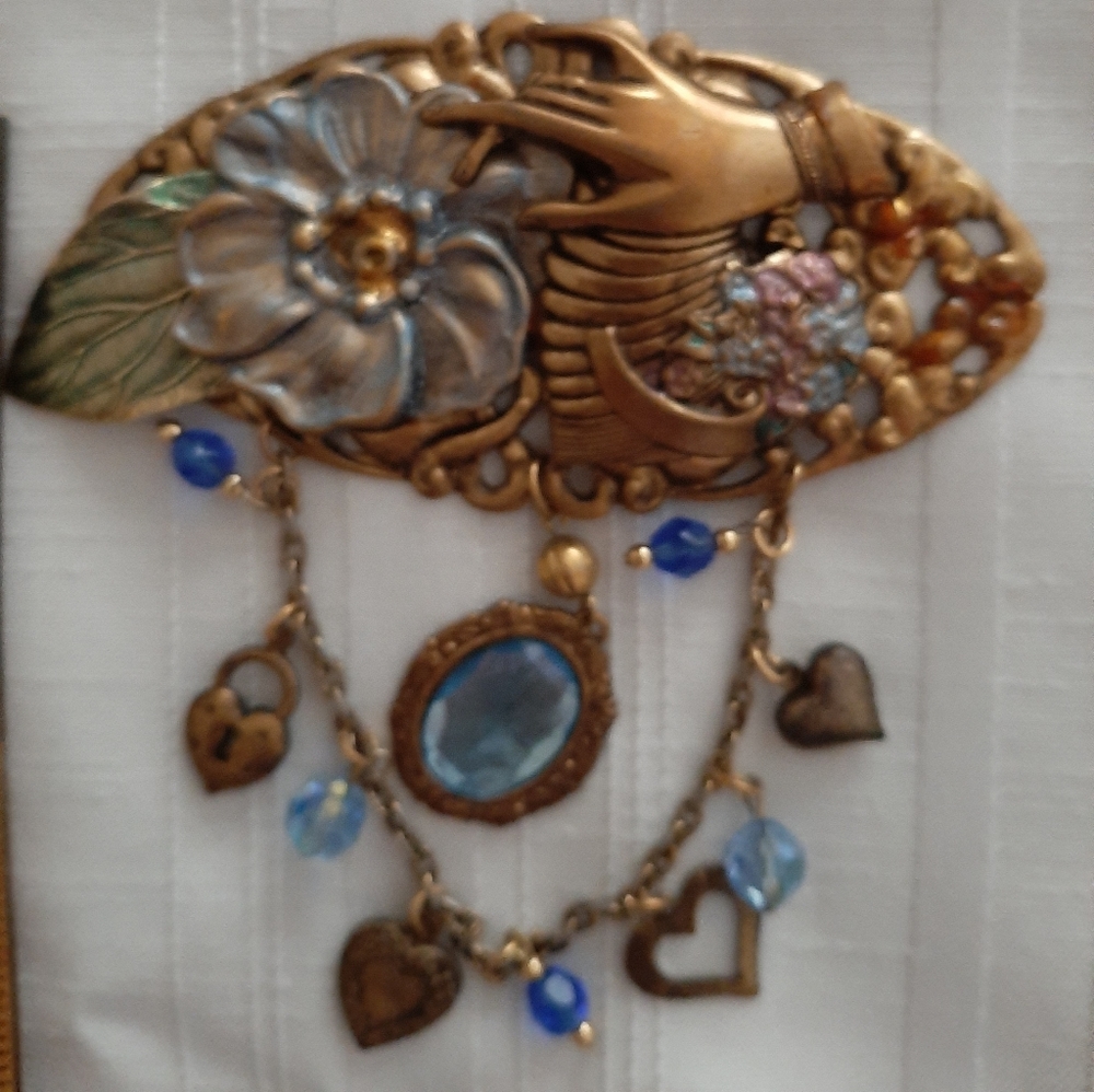 Victorian Style Brass Filagree Ladies Hand Brooch